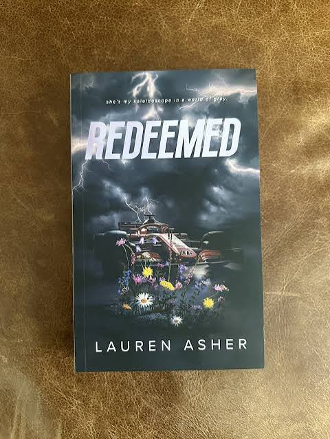 Redeemed (Eternal Embers x Larryreads Edition) | Lauren Asher | Pre-loved
